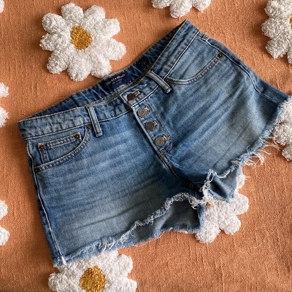 🌼 Lucky Brand shorts - Picture 3 of 13